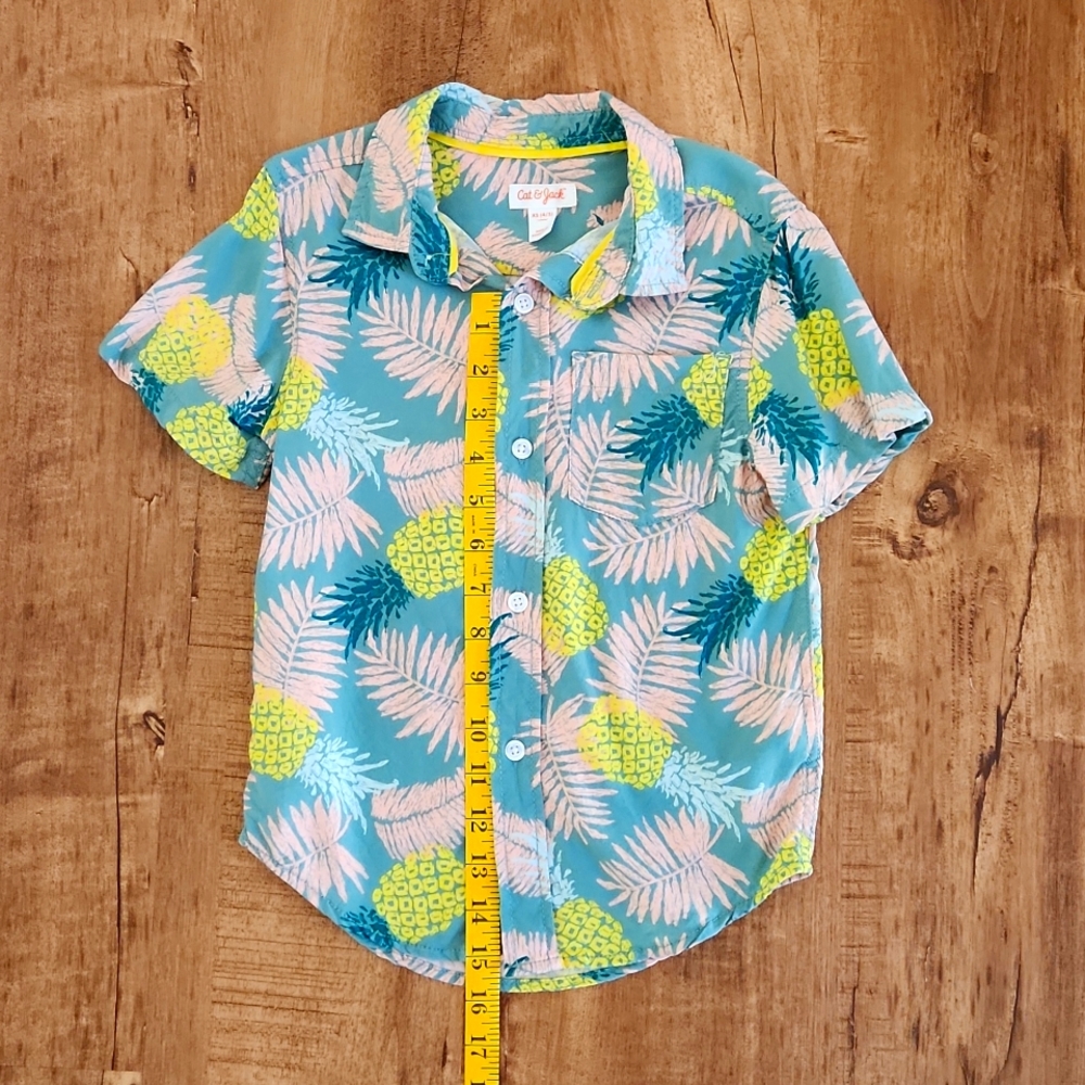 CAT & JACK Button down shirt - Picture 3 of 6